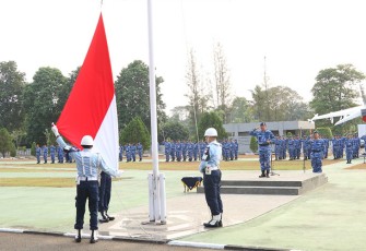 Pangkoopsud I Pimpin Upacara Bendera 17an