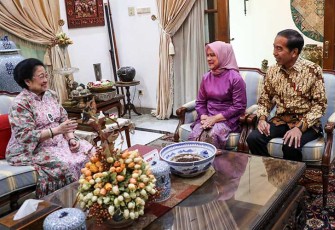 Jokowi dan Iriana saat Halal Bihalal ke Kediaman Megawati Soekarnoputri 