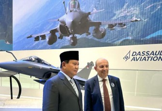 Menteri Pertahanan Prabowo Subianto saat menghadiri pameran International Paris Air Show 2023 di Le Bourget, utara Paris, Prancis, Rabu (21/6).
