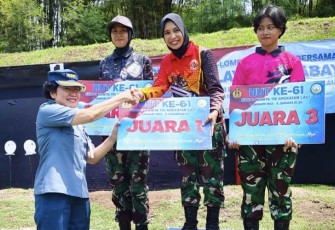 Tim Tembak Kodiklatal Sukses Raih Gelar Juara Umum Lomba Menembak HUT Ke-61 Kowal