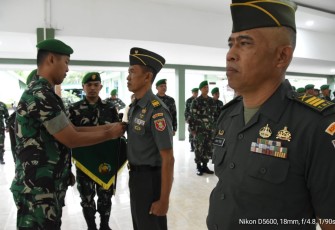 Dandim 1002/HST Letkol Inf Fery Perbawa.S.Hub.Int.,M.Han pimpin Korp Raport Serah Terima Jabatan dan Pindah Satuan Personel Kodim 1002/HST bertempat di Aula Sapta Marga Makodim di jalan Telaga Padawangan Kelurahan Barabai Timur Kec.Barabai Kab. Hulu Sungai Tengah, Jum’at (08/03/2024)