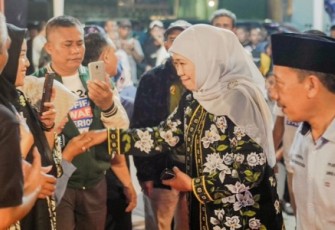 Gubernur Jawa Timur periode 2019-2024, Khofifah Indar Parawansa di Surabaya. Selasa, (20/2/2024). 