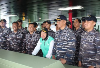 Unsur Kapal Perang TNI AL Dukung Kemensos Dalam Ekspedisi Kebangsaan Maluku Tenggara