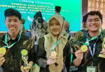 Tiga siswa MAN 2 Kota Malang peraih medali KSM 2024