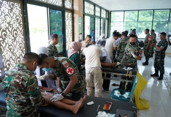 TNI Sultra Gelar Bhakti Kesehatan di Makorem 143/HO