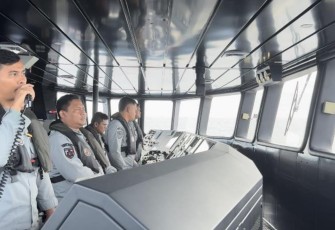 Bakamla RI Intercept China Coast Guard Coba Masuk Kembali ke Wilayah Yurisdiksi Indonesia
