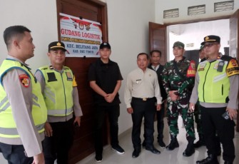 Pengamanan Logistik Pilkada 2024 di Wilayah Hukum Polsek Belitang III Terus di Tingkatkan
