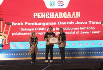 Bank Jatim Raih Penghargaan dari Pemprov
