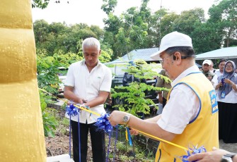 Badan Pengusahaan Batam (BP Batam) melalui Badan Usaha Sistem Pengelolaan Air Minum (BU SPAM) dengan Lions Club Indonesia berkolaborasi menghijaukan kawasan Waduk Sei Ladi yang ditandai dengan peresmian tugu Lions We Serve pada Rabu (24/4/2024) di Gerbang Masuk Waduk Sei Ladi