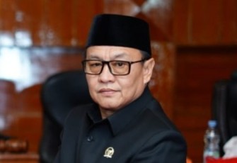 Ketua DPRD BS Barli Halim 
