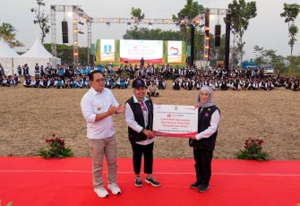 Bank Jatim Serahkan CSR ke Dinsos