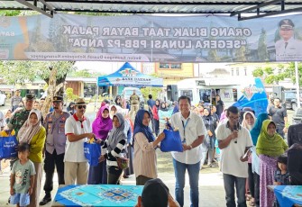 Bank Daerah Karanganyar menggelar Gerakan Pangan Murah di Kecamatan Jatipuro, Jumat (15/3/2024)