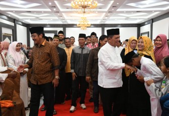 Ribuan Warga Batam Hadiri Tabligh Akbar Maulid Nabi