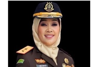 Kepala Kejaksaan Tinggi Jawa Timur Dr Mia Amiati, SH. MH. CMA. CSSL 
