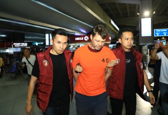 Bareskrim Polri Berhasil Amankan DPO Pengendali Clandestine Lab di Bali Asal Ukraina