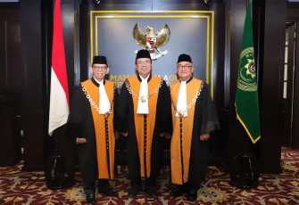 Ketua Mahkamah Agung Lantik Ketua Muda Pembina dan Ketua Muda Agama 