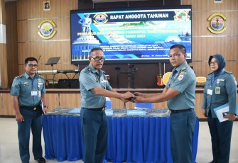 Primkopal Lantamal V seusai Gelar Rapat Anggota Tahunan