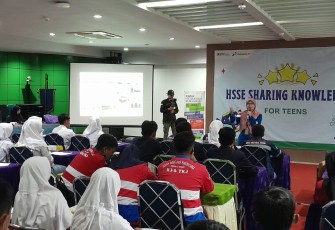 Siswa-siswi SMA/SMK sederajad antusias mengikuti HSSE Sharing Knowledge for Teens yang diselenggarakan Pertamina EP Field Cepu dalam rangka memperingati Bulan K3 2024.