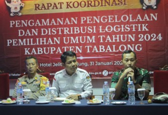 Dandim 1008/Tabalong Letkol Inf Budi Galih S.A.P., M.I.P menghadiri Rapat Koordinasi Pengamanan Pengelolaan dan Distribusi Logistik Pemilihan Umum Tahun 2024 Kab Tabalong. Rabu (31/01) di Hotel Jelita