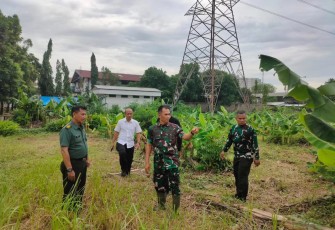 Korem 051/Wijayakarta bersama PT. Jababeka dan Pemerintah Kabupaten Bekasi mengelola lahan kosong milik PT. Jababeka, Tbk seluas 2,5 Ha sebagai  Pertanian di Perkotaan (Urban farming) guna mendukung ketahanan pangan Nasional, Selasa (23/1/2024)