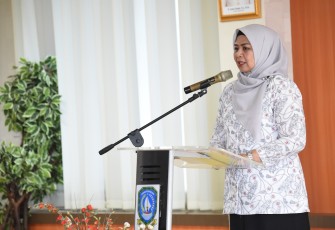 Ketua Yayasan Kanker Indonesia (YKI) Kepulauan Riau Hj. Dewi Kumalasari Ansar