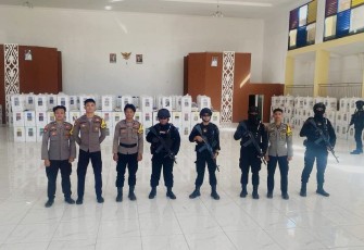 Satgas OMB Telabang saat Gelar Patroli Dialogis 