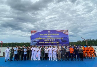 Foto Bersama usai acara di Porsite Cargodok Lanal Timika, Distrik Mimika Timur Kab Mimika Provinsi Papua Tengah, Rabu (7/2/2024).