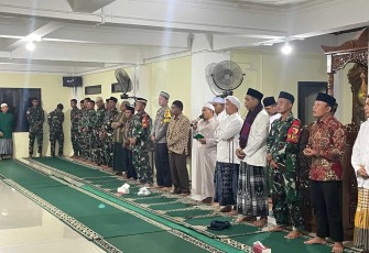 Satgas Pamtas Hadiri Peringatan Maulid Nabi Muhammad SAW