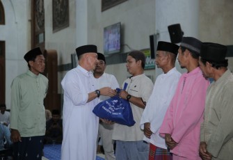 Wakil Bupati Natuna Hadiri Malam Nuzulul Qur'an 1445 H di Masjid Agung 