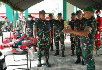 Pangdam Tanjungpura Tinjau Latihan Posko I Korem 102/Pjg