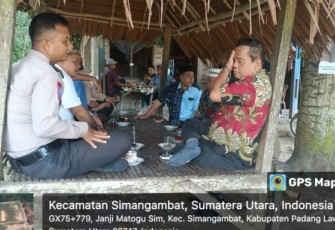 Personel Polsek Padang Bolak menggelar sambang dan tatap muka di Kecamatan Simangambat, Kabupaten Padang Lawas Utara (Paluta), Jumat (12/1/2024)