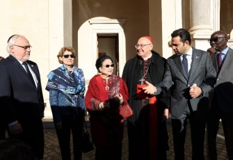 Presiden ke-5 RI yang juga Ketua Umum PDIP Megawati Soekarnoputri saat mengikuti rapat Dewan Juri Zayed Award di Roma, Italia, akhir Desember lalu.