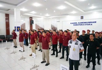 Agung Krisna Pimpin Apel Pelepasan Jajaran Keimigrasian Fokus Pengawasan dan Penindakan Pelanggaran Keimigrasian oleh WNA