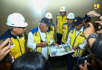 Menteri PUPR Basuki Cek Terowongan Cisumdawu 