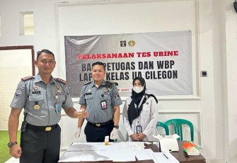 Test urine pegawai Lapas Cilegon, Selasa (23/1)