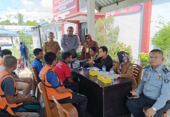 Disdukcapil Periksa Data KTP dan Sidik Jari WBP Lapas Binjai, Selasa (30/1)