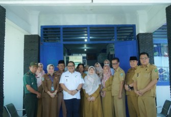 Pj Walikota Bengkulu Arif Gunadi Sidak Pelayanan Puskesmas Nusa Indah /Foto : MC 
