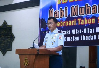 Danlanud Iswahjudi Marsma TNI Firman Dwi Cahyono saat peringatan Isra Mi'raj, Rabu (7/2)
