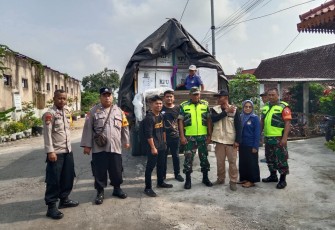 Pengiriman Kotak Suara Ke PPK Kecamatan, Kamis (15/2)