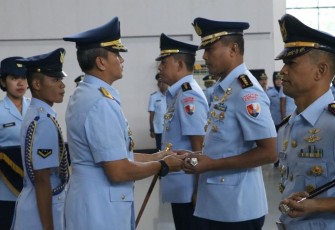 Pangkoopsud I Marsda TNI Mohammad Nurdin saat sertijab Danlanud SUT dan SIM di Jakarta, Senin (19/2)