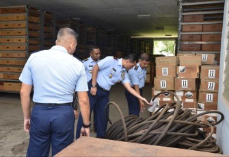Danlanud Iswahjudi Marsma TNI Firman Dwi Cahyono saat sidak gudang amunisi, Selasa (27/2)