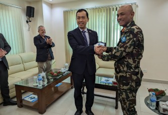 Duta Besar RI Untuk Bangladesh saat Tinjau Latihan MPE 24 Shanty Prayas IV