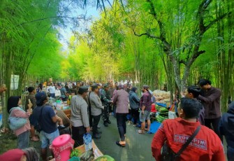 Pasar Jadul Ahad Legi Tawun Kabupaten Ngawi