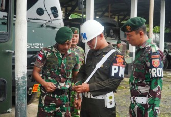 Pemeriksaan Kelengkapan Kendaraan Yon Armed 11/GG/2/2 Kostrad