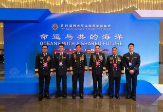 Kasal Laksamana TNI Muhammad Ali dengan pimpinan angkatan laut negara sahabat di China