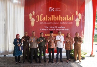 Danrem 071/Wijayakusuma Hadiri Acara Halalbihalal di OJK Purwokerto