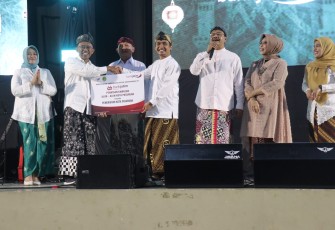 Bank Jatim Rehabilitasi Kawasan Alun-alun Kota Pasuruan 