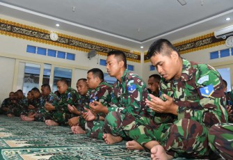 Doa bersama Latganda Setukba TNI AU Angkatan Ke-44