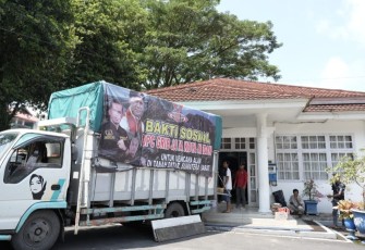 Bantuan sosial sembako untuk warga Sumbar terdampak bencana 