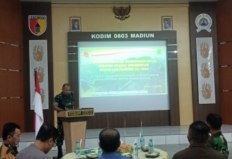 Komsos bersama aparat pemerintah daerah